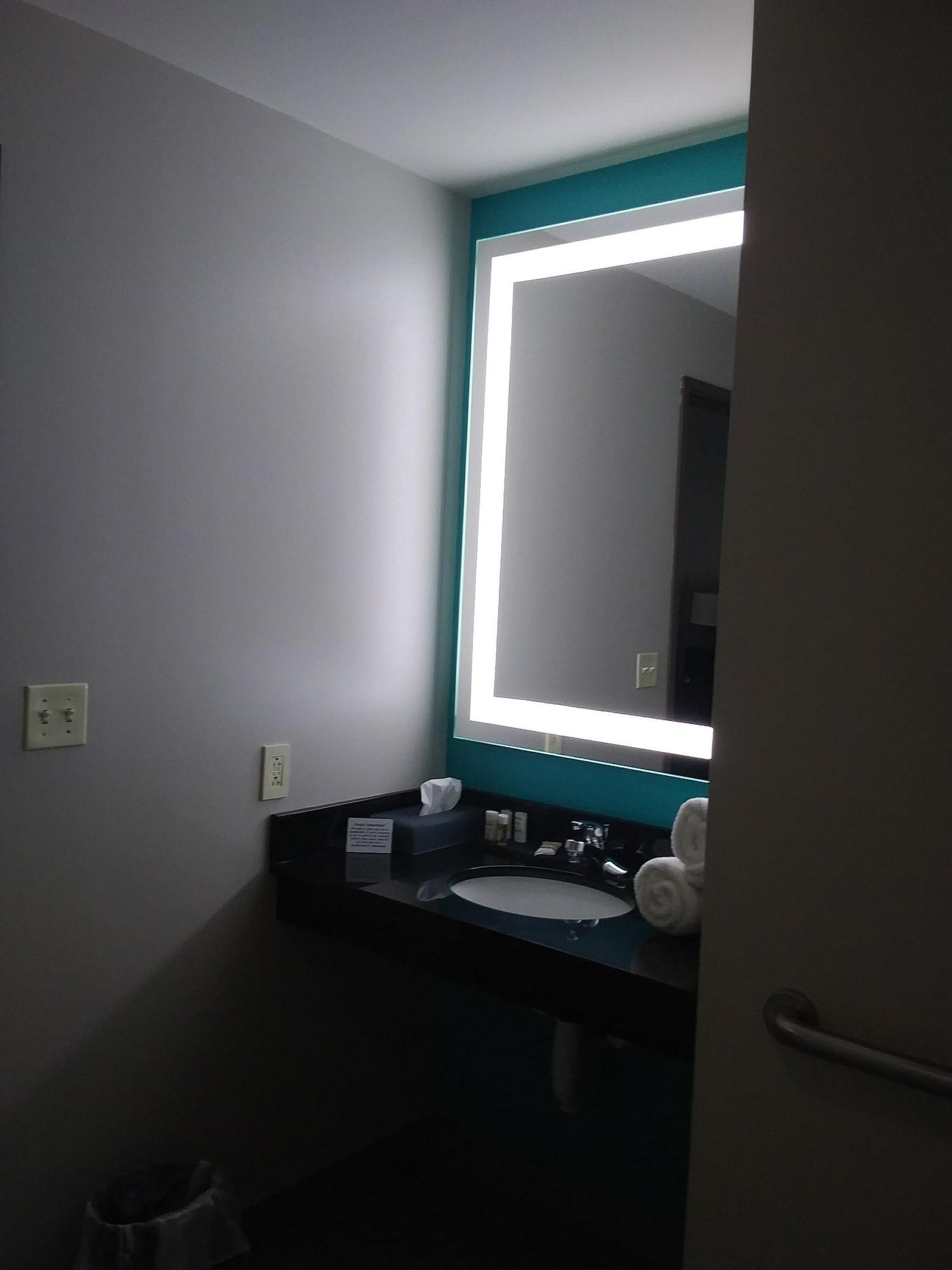 La Quinta By Wyndham Jamestown Ngoại thất bức ảnh