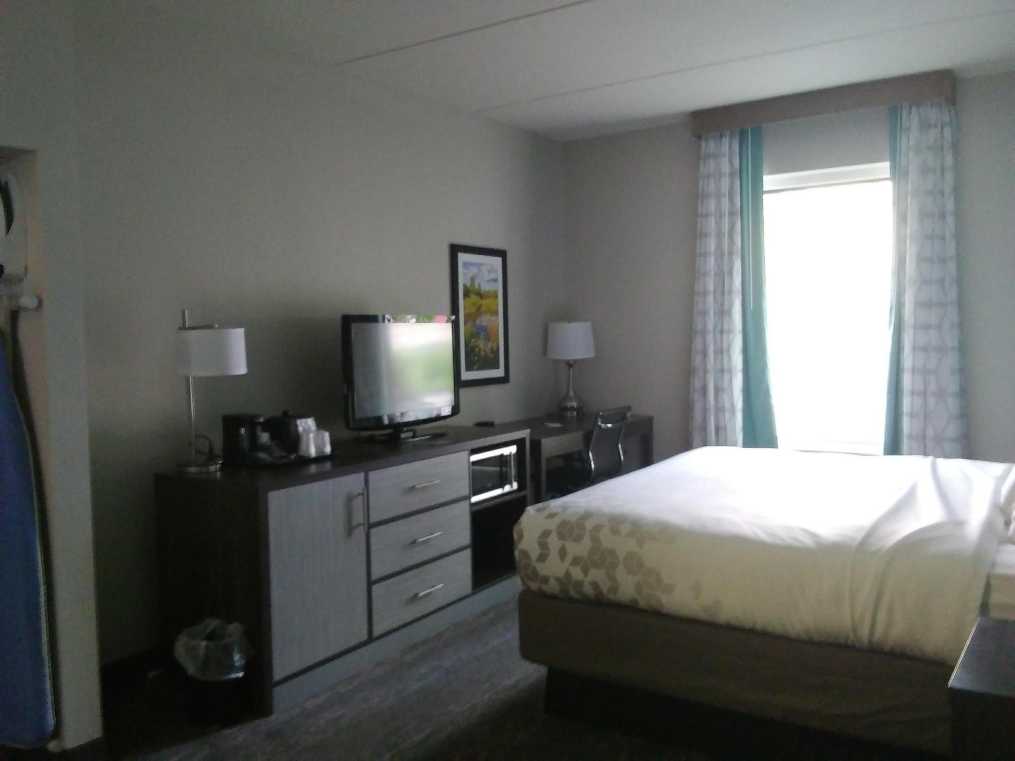 La Quinta By Wyndham Jamestown Ngoại thất bức ảnh